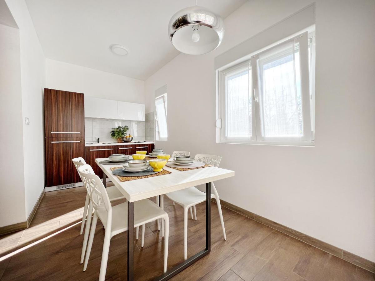Apartments Teodora Maria Novigrad Istria المظهر الخارجي الصورة