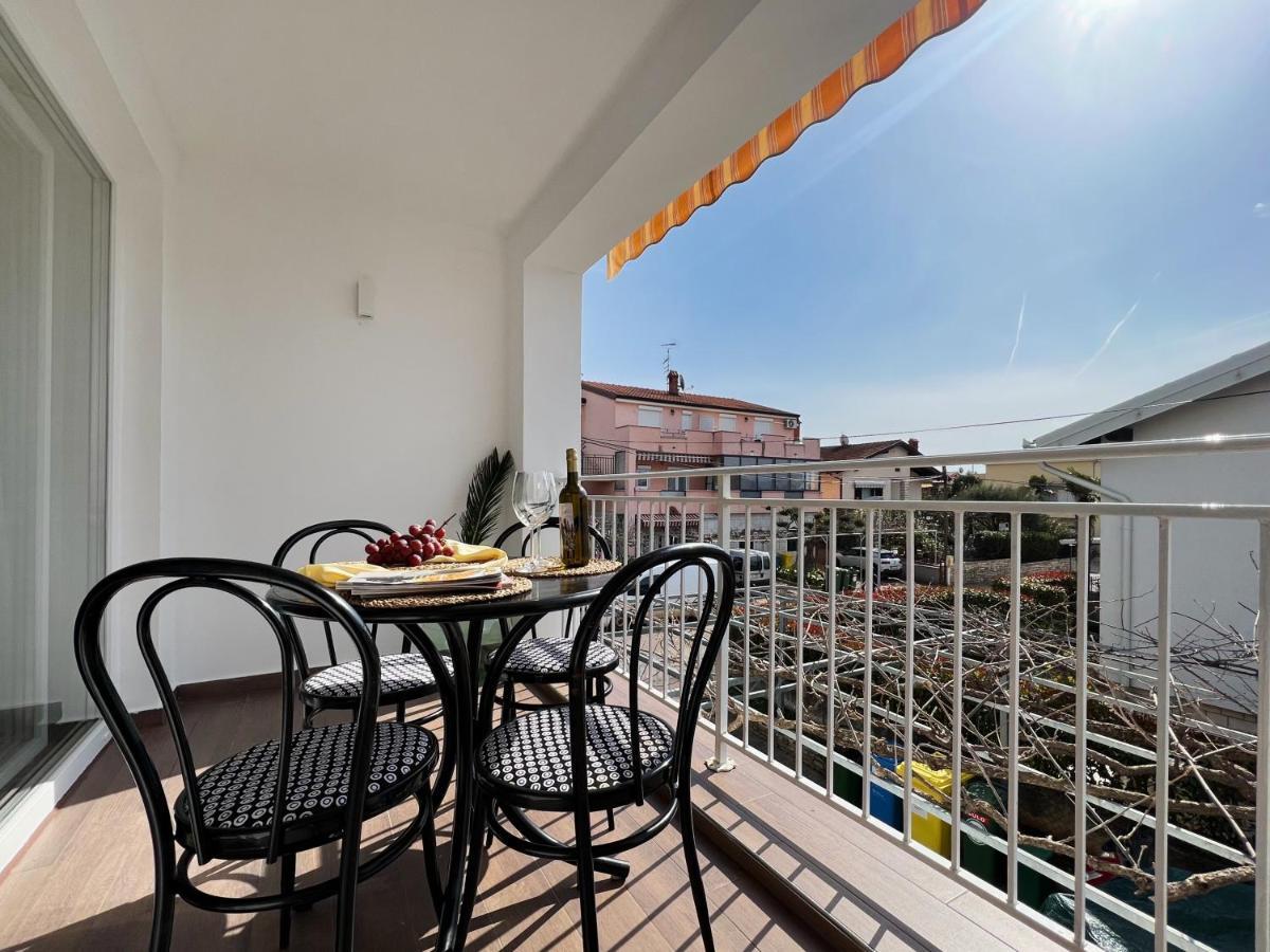Apartments Teodora Maria Novigrad Istria المظهر الخارجي الصورة