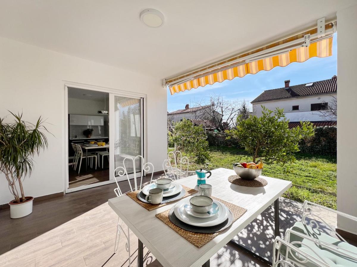 Apartments Teodora Maria Novigrad Istria المظهر الخارجي الصورة