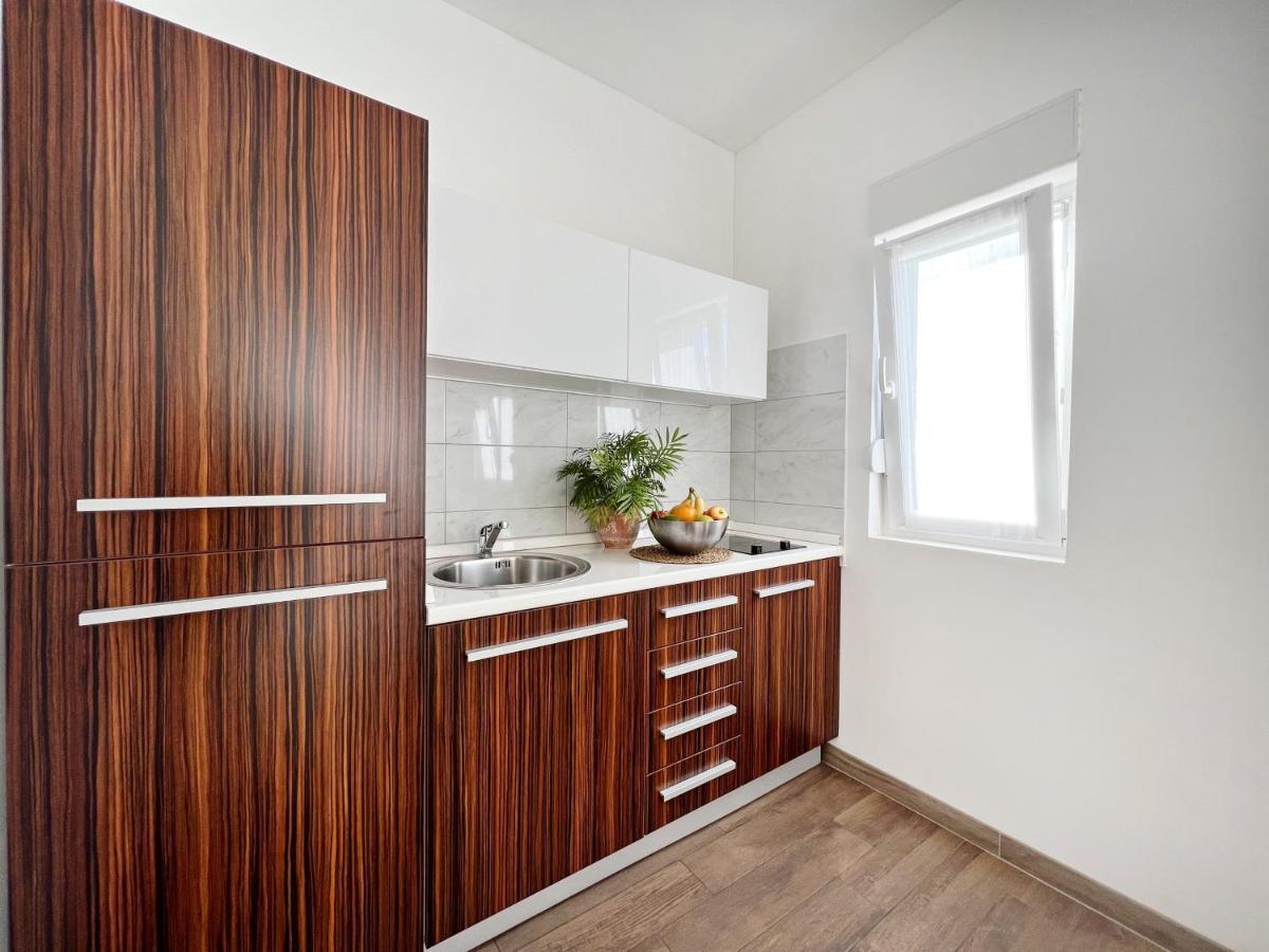 Apartments Teodora Maria Novigrad Istria المظهر الخارجي الصورة