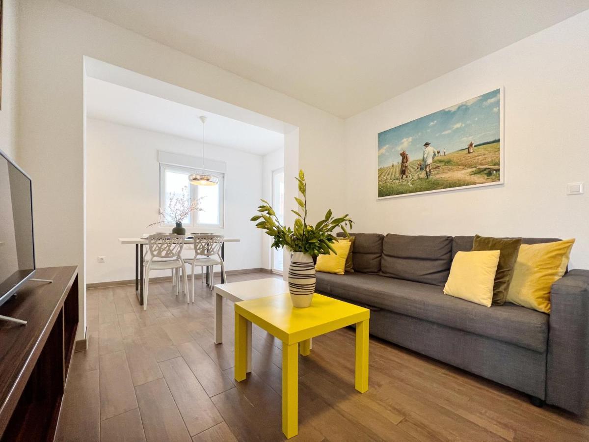 Apartments Teodora Maria Novigrad Istria المظهر الخارجي الصورة