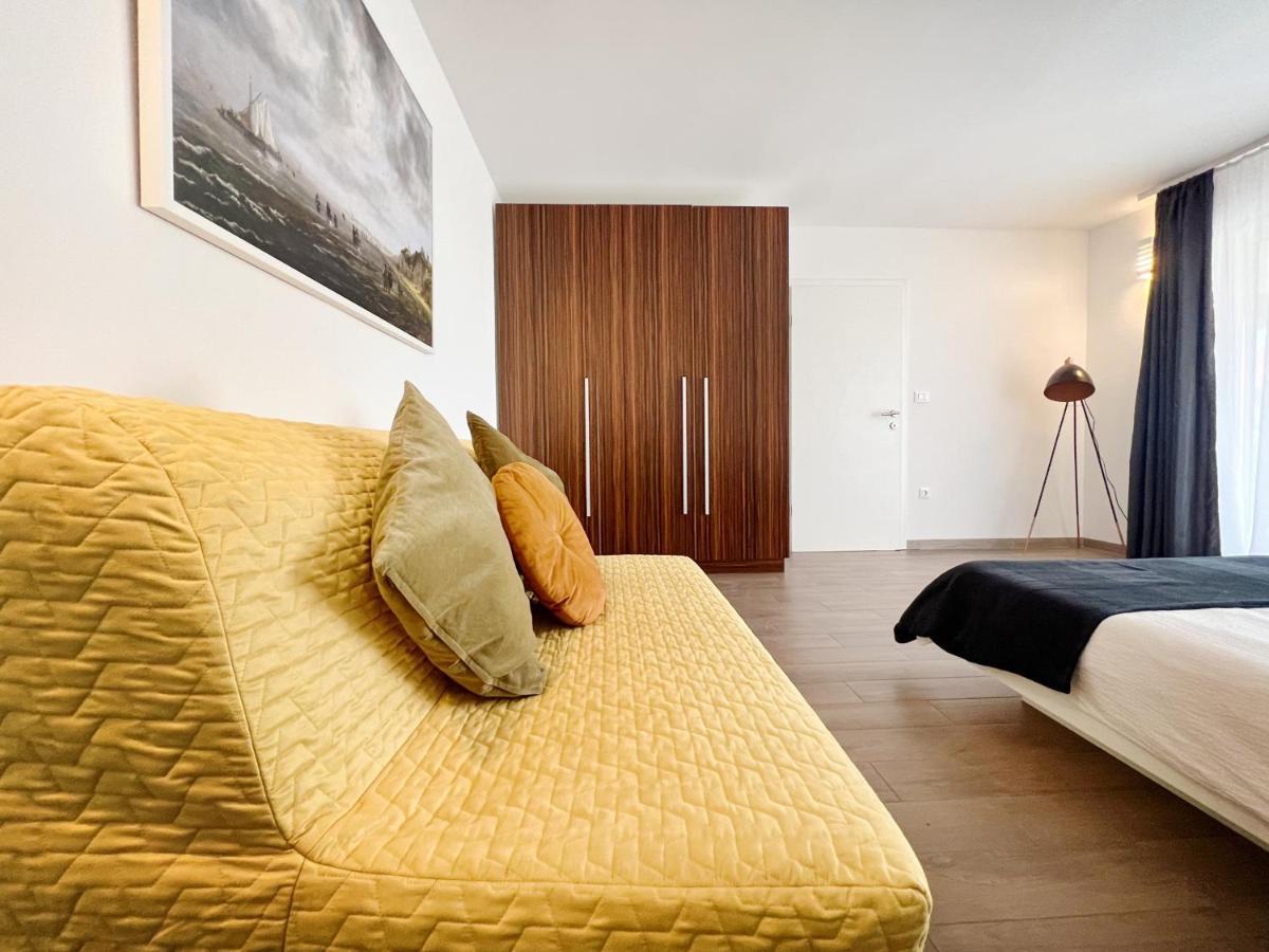 Apartments Teodora Maria Novigrad Istria المظهر الخارجي الصورة